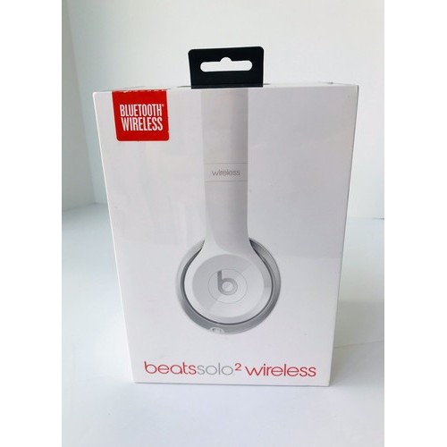 Headset - Beats Headset - Beats